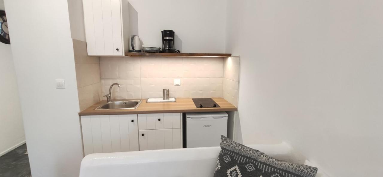 Aparthotel Nora Norita Batsíon Exteriér fotografie